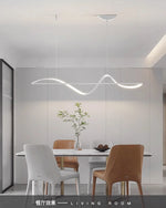 Charger l&#39;image dans la galerie, Plafonnier LED Suspendu au Design Moderne, Luminaire Décoratif d&#39;Nik, Idéal pour un Salon ou une Salle à Manger
